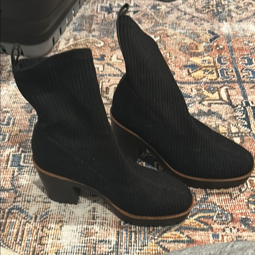 Black Sweater Heeled Ankle Boots